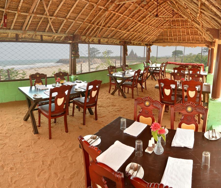Sea Breeze Beach Resort Mahabalipuram Bagian luar foto