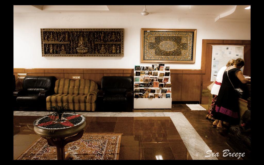 Sea Breeze Beach Resort Mahabalipuram Bagian luar foto
